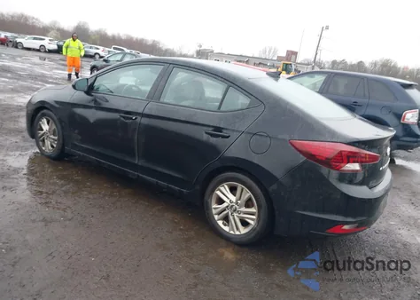 2019 Hyundai Elantra Value Edition z USA, uszkodzony, nr VIN 5NPD84LF0KH461738